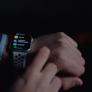 Schréder ITERRA este un sistem de control 100% wireless pentru iluminatul sportiv.