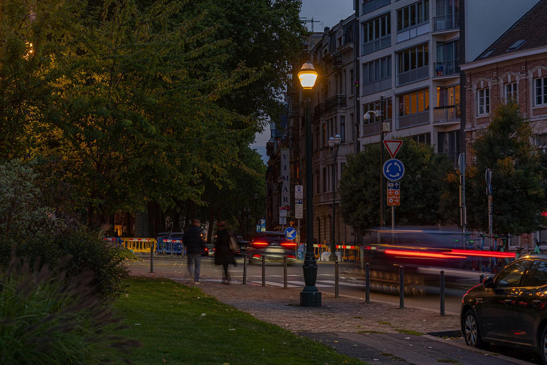 TEMPORE lanterns in Brussels were retrofitted with LED technology to save energy and preserve the city's architectural identity